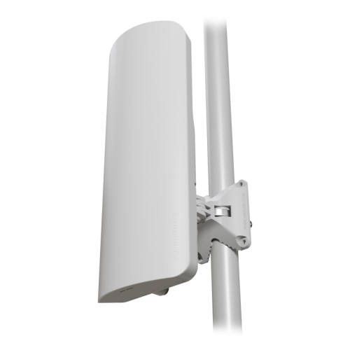 Antena Sectorial con Radio Integrado MikroTik mANTBox ax 15s (L22UGS-5HaxD2HaxD-15S), WiFi 6, Pto SFP 2.5 Gb, 140º, 15 dBi